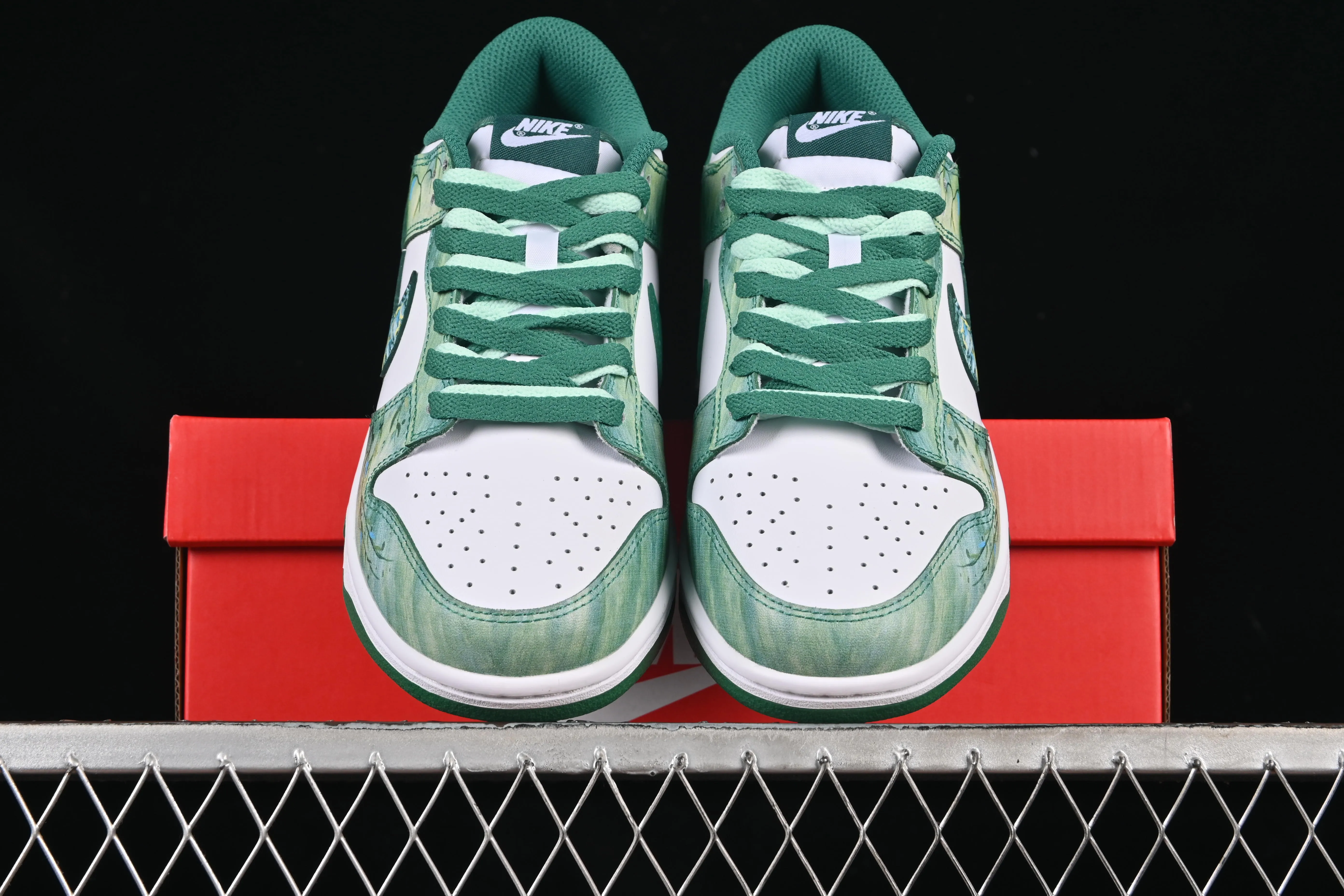 All categories Nk SB Dunk Series Nk SB Dunk Low High-end customized low-top sneakers Nike SB Dunk Low Blazing Blue Fairy low-top casual sneakers HF5441-101